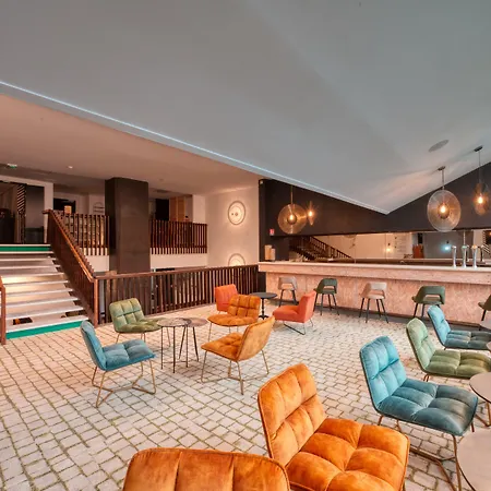 Apartahotel Cowool 3*