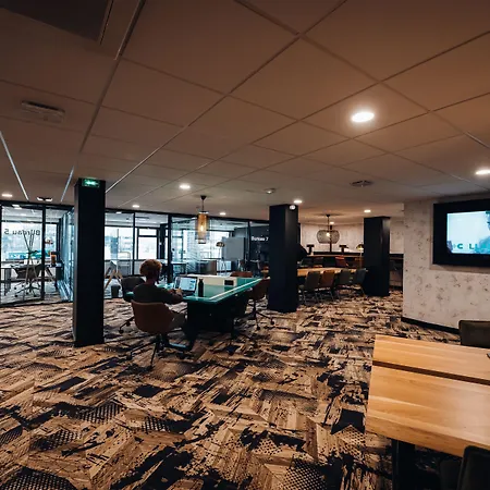 Cowool Apartahotel 3*