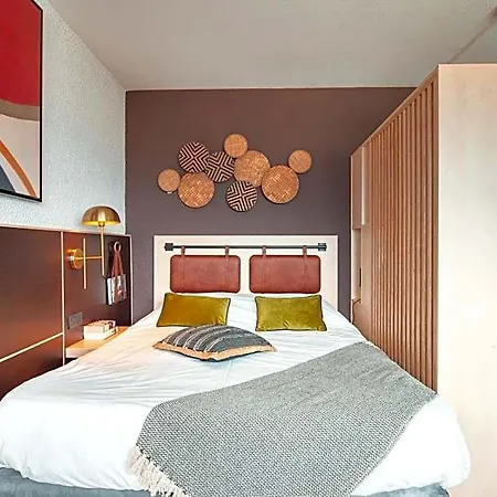 Cowool Apartahotel