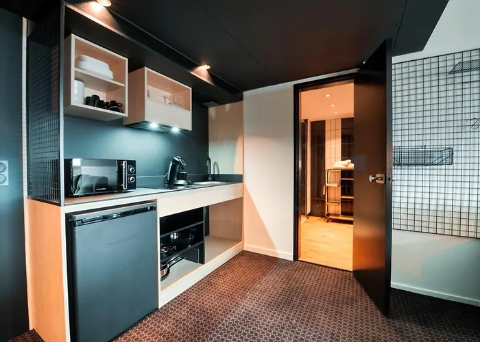 Cowool Apartahotel 3*