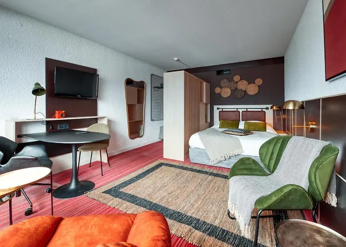 Cowool Apartahotel 3*