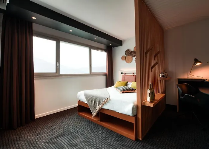 Cowool Apartahotel 3*