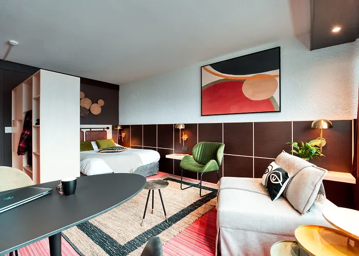 Cowool Apartahotel 3*